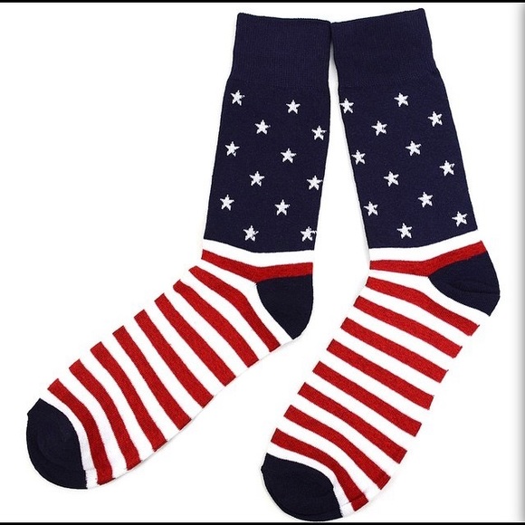 PATRIOTIC NOVELTY SOCKS & AMERICAN FLAG WALLET SET - Picture 4 of 8